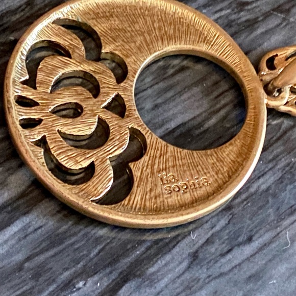 Lia Sophia Mother of Pearl Slide Pendant - Picture 3 of 3